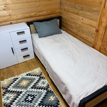 жорна Appartement Mykulychyn